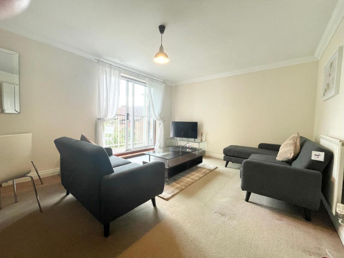 Best Price - Amazing 2 Bed 2 Bath - 4 Singles Or Super King Beds, 10 Min Walk To City Centre, 5 Minute Walk To Mayflower Theatre, Smart Tv, Ensuite, Balcony, Free Parking Σαουθάμπτον Εξωτερικό φωτογραφία